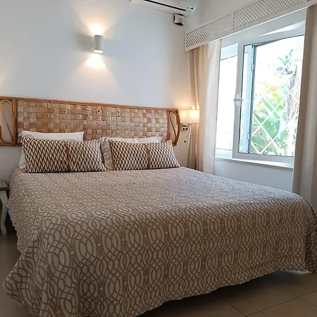 81 Great Spot Oura Beach, 빌라 *