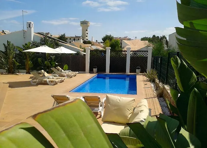 빌라 81 Great Spot Oura Beach, 알부페이라