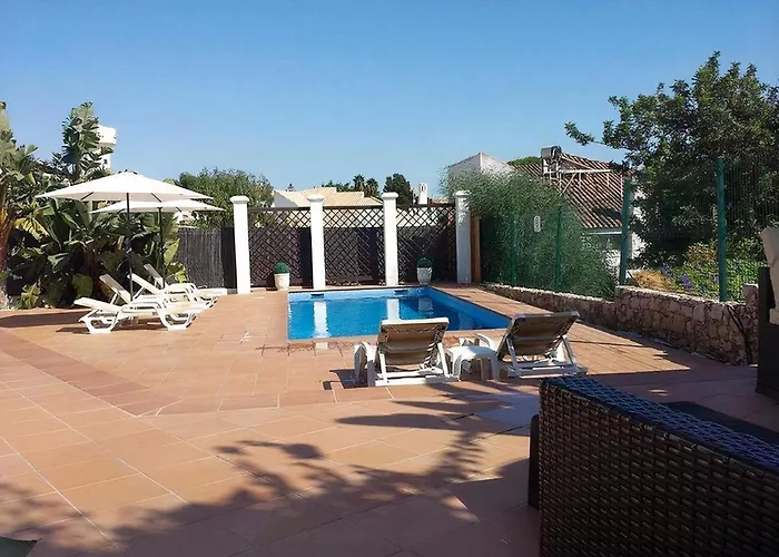 빌라 81 Great Spot Oura Beach, 알부페이라