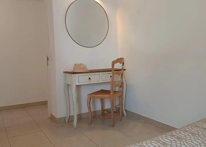 81 Great Spot Oura Beach, Villa *
