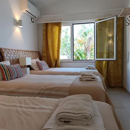 فيلة 81 Great Spot Oura Beach, البوفيرا